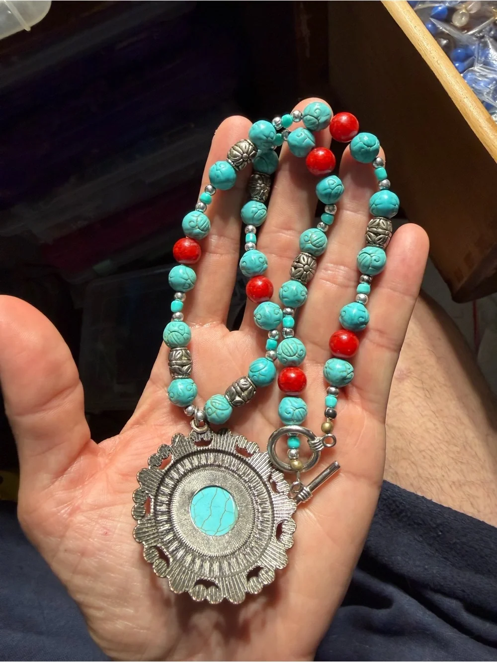 Vintage Silver Tone Blue Read Beaded Pendant Necklace